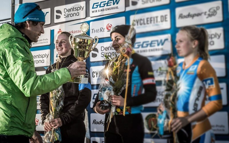 slide2-coss_16_3505_unscharf